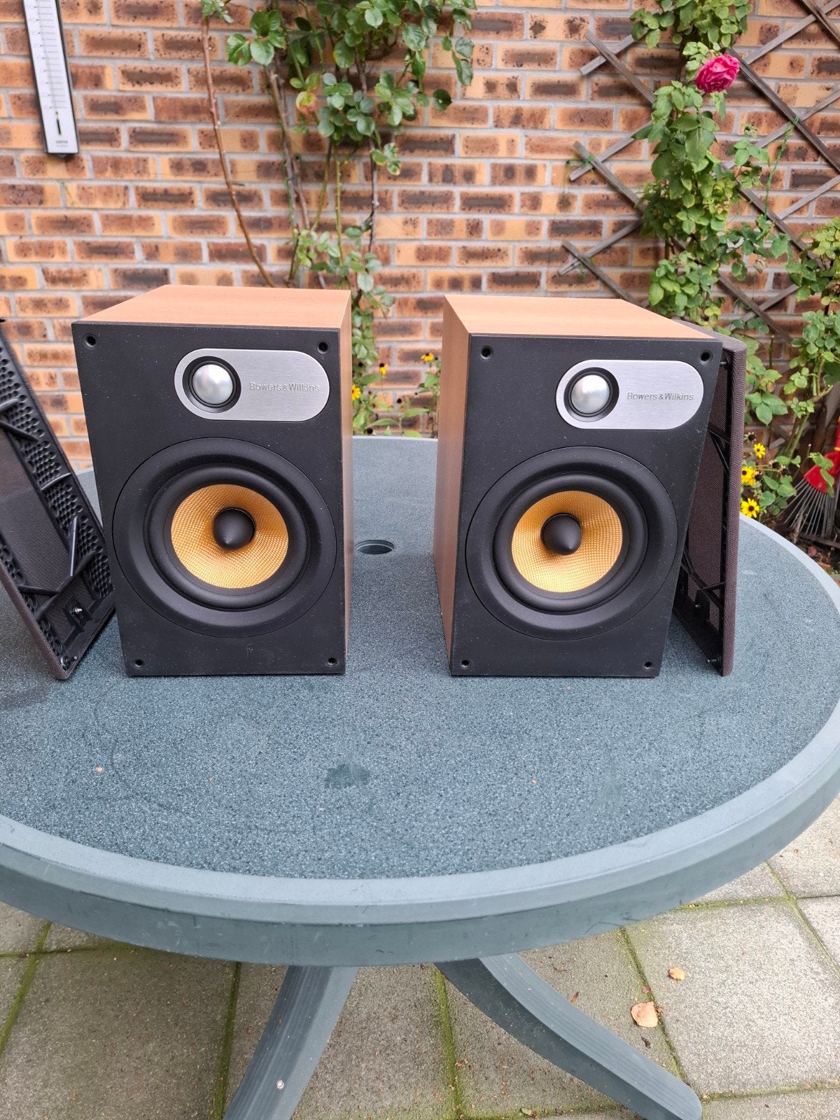 b&w luidsprekers 686, Enlèvement, 60 à 120 watts, Enceinte d'étagère, Bowers & Wilkins (B&W)