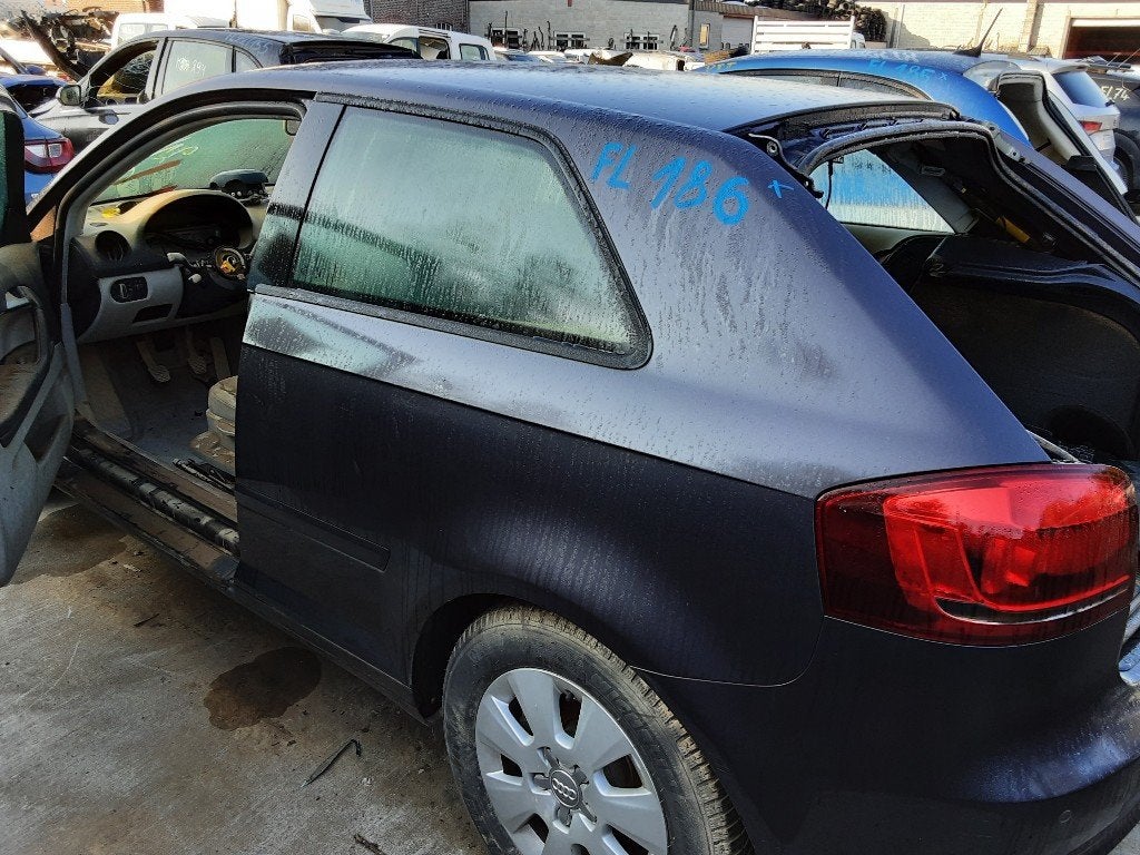 SPATBORD LINKS ACHTER Audi A3 (8P1) (01-2003/08-2012), Auto-onderdelen, Gebruikt, Achter, Audi, Spatbord