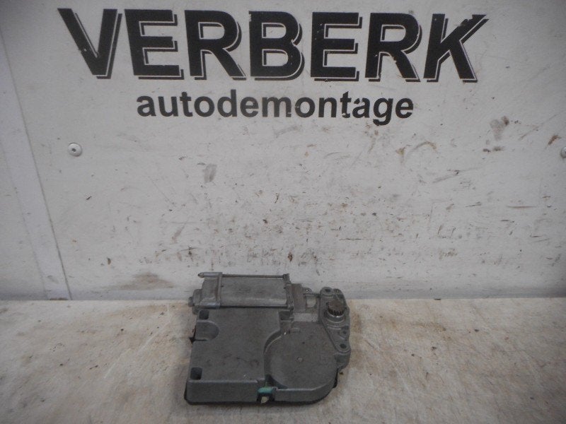 TOIT OUVRANT MOTEUR Volkswagen Golf III (1H1), Volkswagen, Volkswagen AG, Utilisé, Kundenbetreuung@volkswagen.de