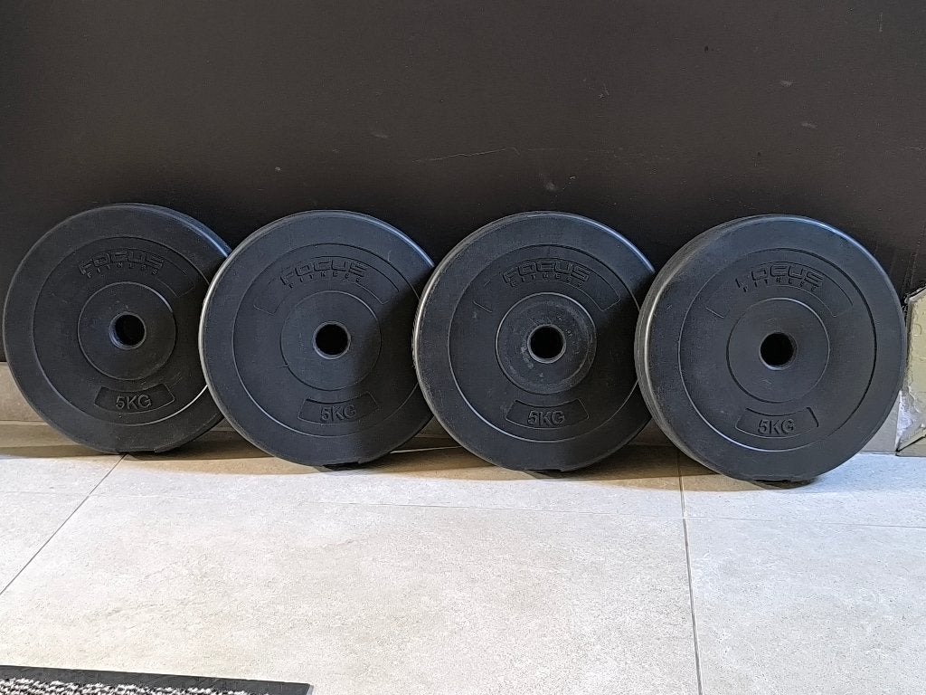 4 x 5kg Halterschijven van Focus Fitness (30mm)., Sport en Fitness, Fitnessmaterialen, Ophalen, Gebruikt, Benen, Halterschijven