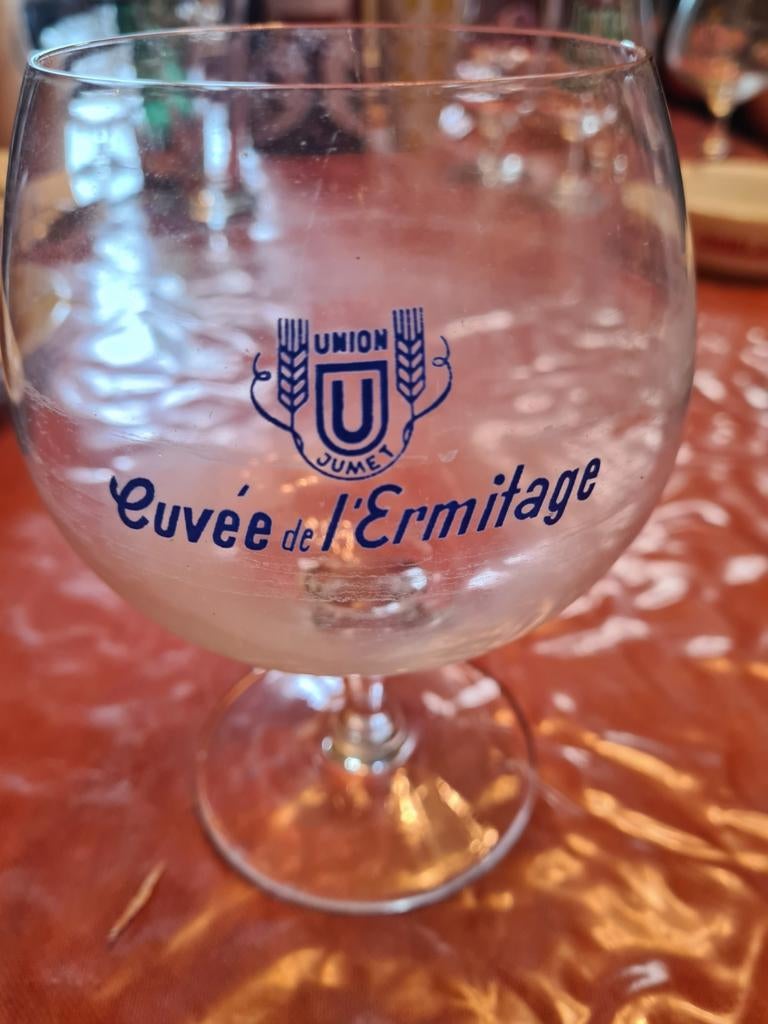 Verre Cuvée L hermitage, Enlèvement ou Envoi