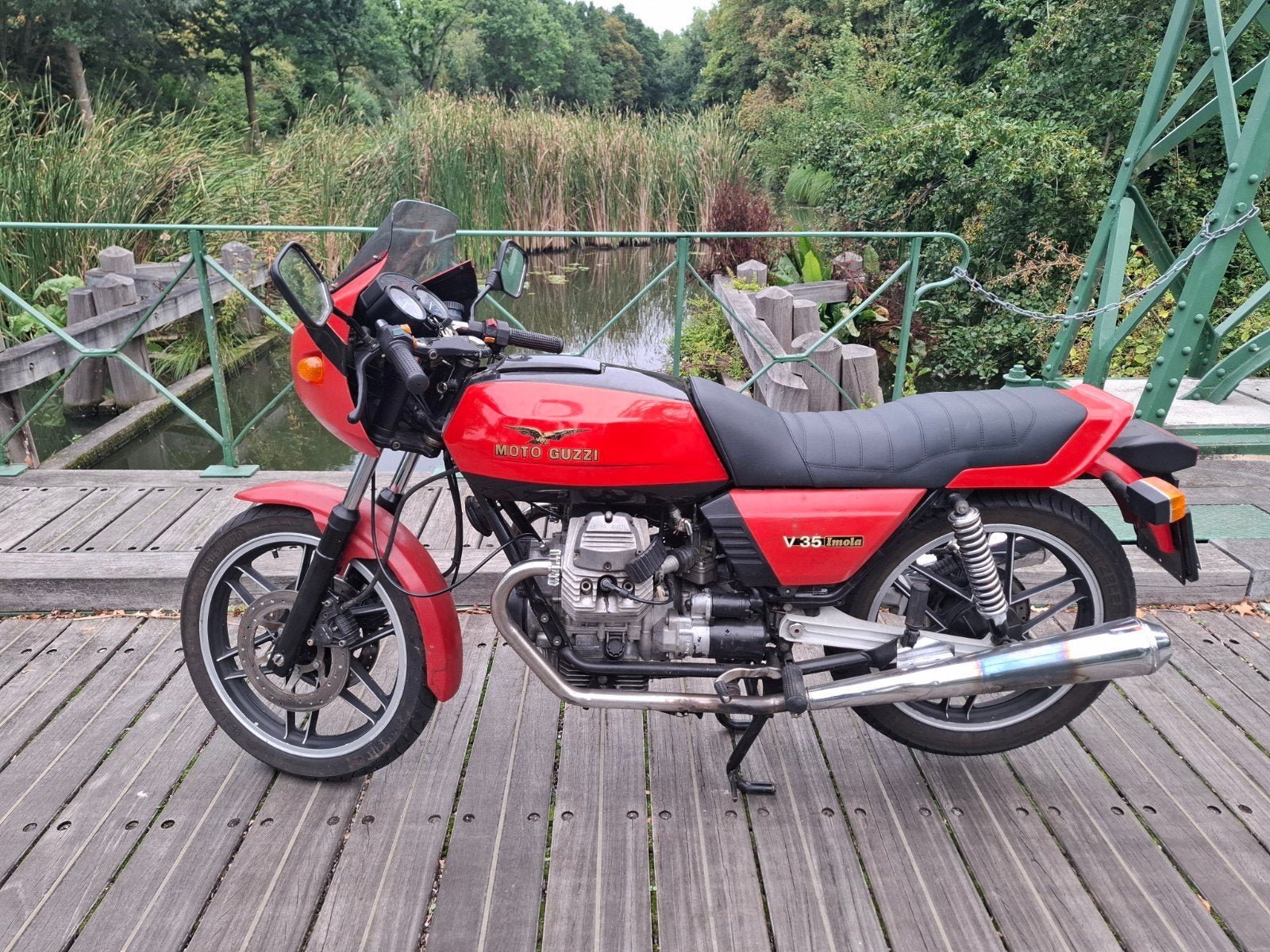 Moto Guzzi V35 Imola, Neuf