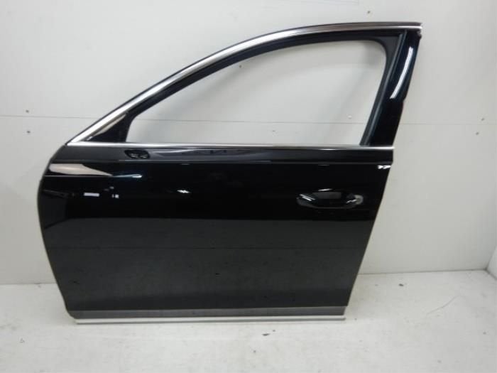Audi A8 4N Portier Links-Voor Zwart, Ophalen of Verzenden, Gebruikt, Voor, Deur