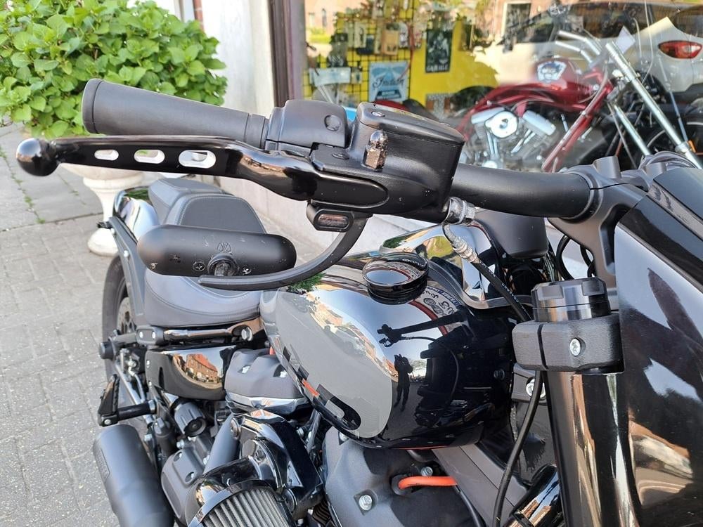 Harley Fat Bob - 2022 - 9657 km, Motos, Tourisme, Entreprise, 2 cylindres, Plus de 35 kW