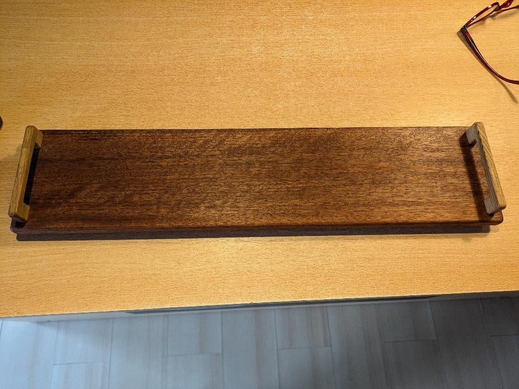 artisanale tapasplank - D13,5; L 59 ; H 2,5cm - 20€, Huis en Inrichting, Ophalen of Verzenden, Nieuw, Rechthoekig, Hout
