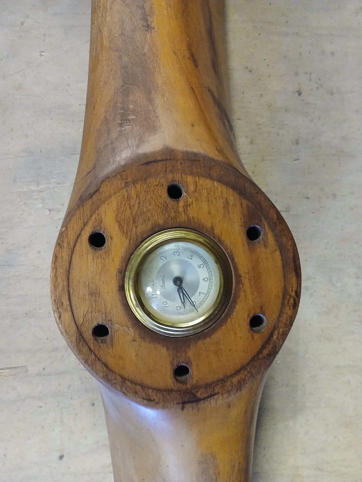 propeller Sensenich, Ophalen