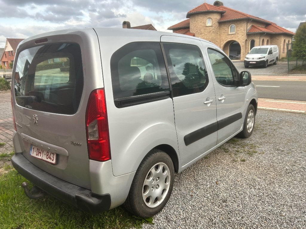 Peugeot partner Tepee 1.6 HDI, Auto's, Voorwielaandrijving, Zwart, 1600 cc, 5 deurs