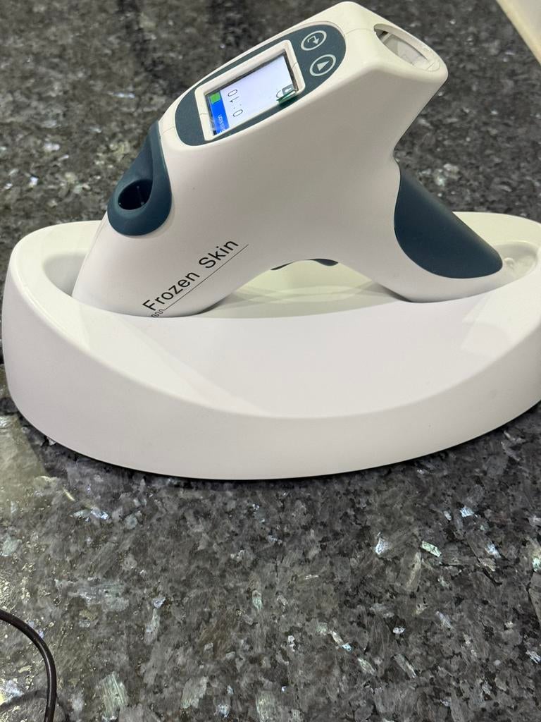 Frozen skin CO2 cryo therapy (gekocht 550€)