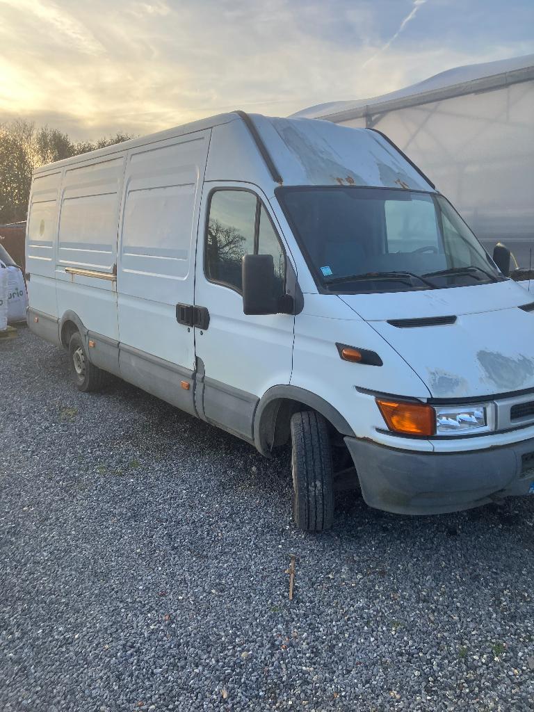 Iveco daily, Auto's, Bestelwagens en Lichte vracht, Iveco, Diesel, Particulier, Te koop