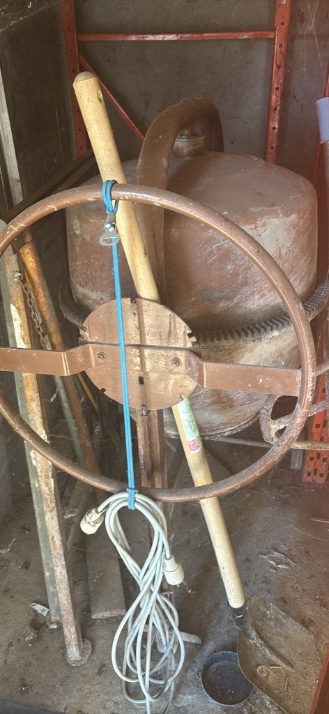 Betonmolen, Ophalen, Gebruikt