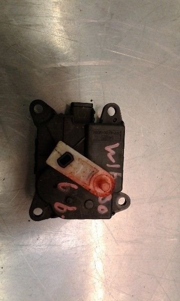 ACTIONNEUR MOTEUR VOLET CHAUFFAGE Nissan Juke (F15), Utilisé, Nissan