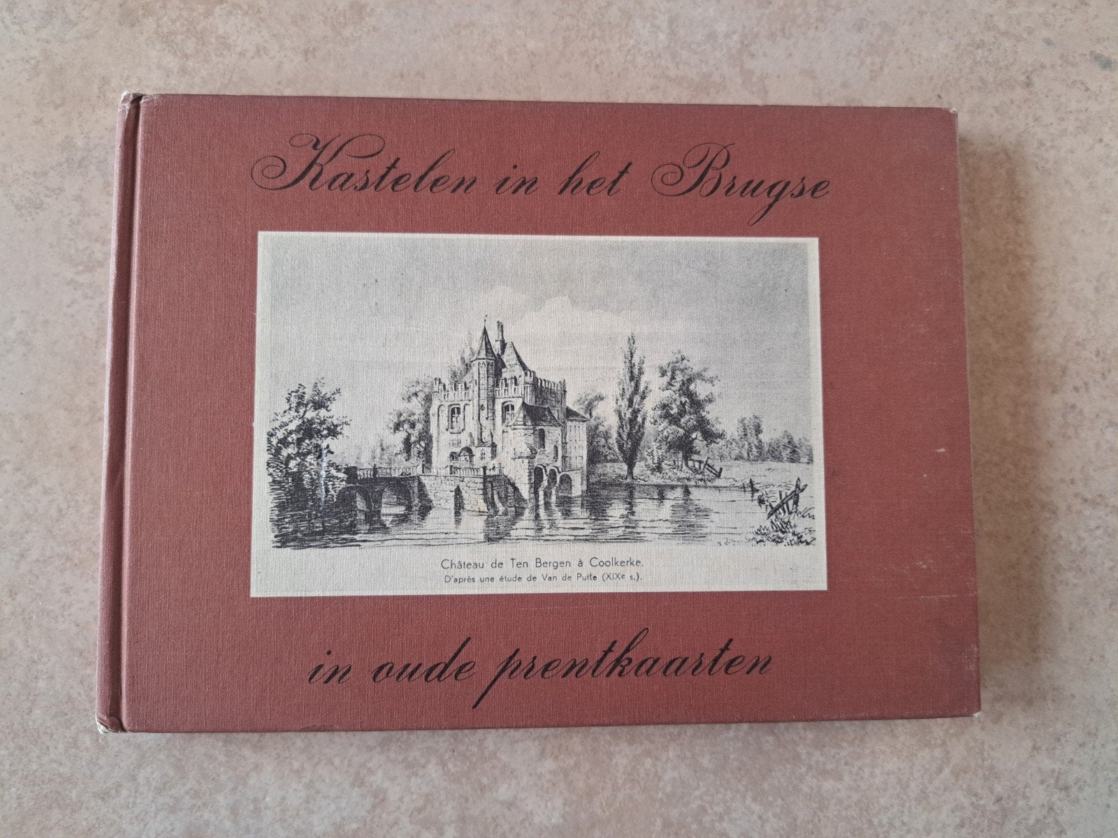 Ballegeer - kastelen in het Brugse in oude prentkaarten 1977, Boeken, Ophalen of Verzenden, Ballegeer Johan, 20e eeuw of later