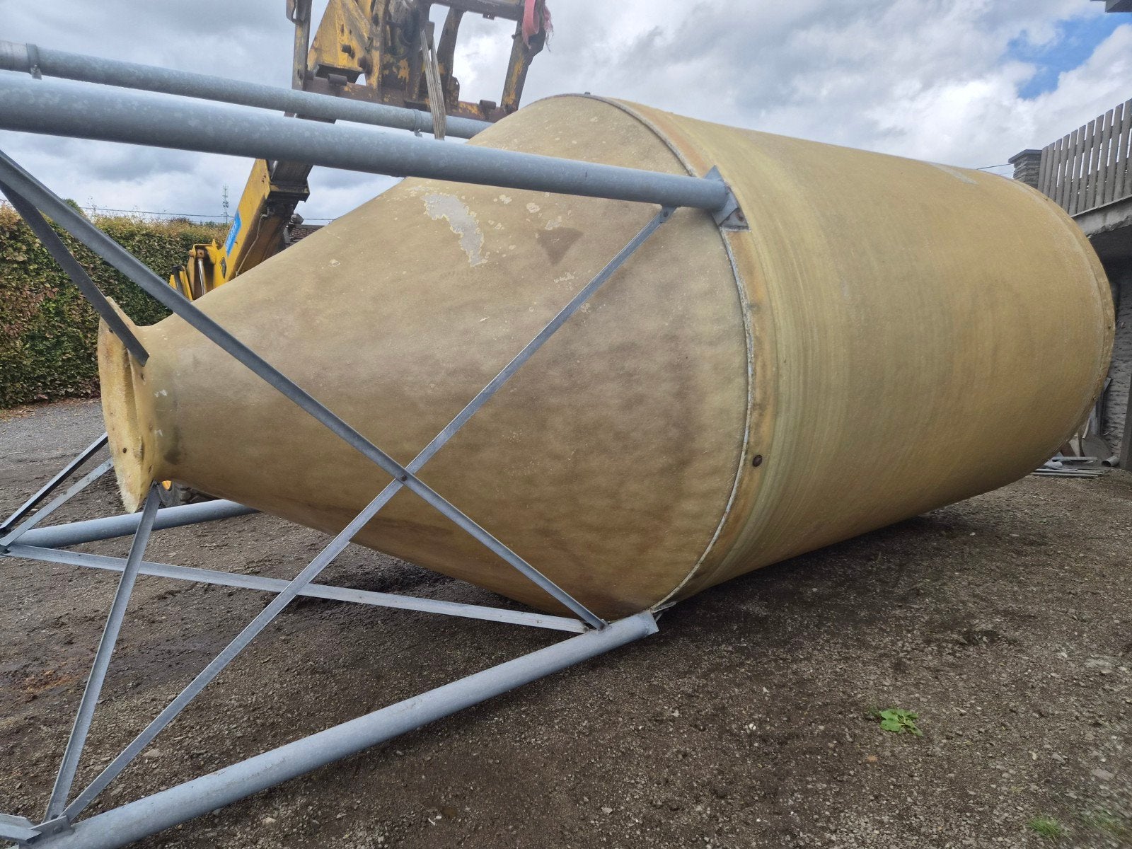 silos: 13 tonnes., Zakelijke goederen, Landbouw | Veevoer, Ophalen