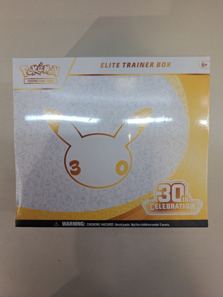 Pokémon TCG: 30th Celebration Elite Trainer Box - Nieuw, Ophalen of Verzenden, Nieuw, Overige typen