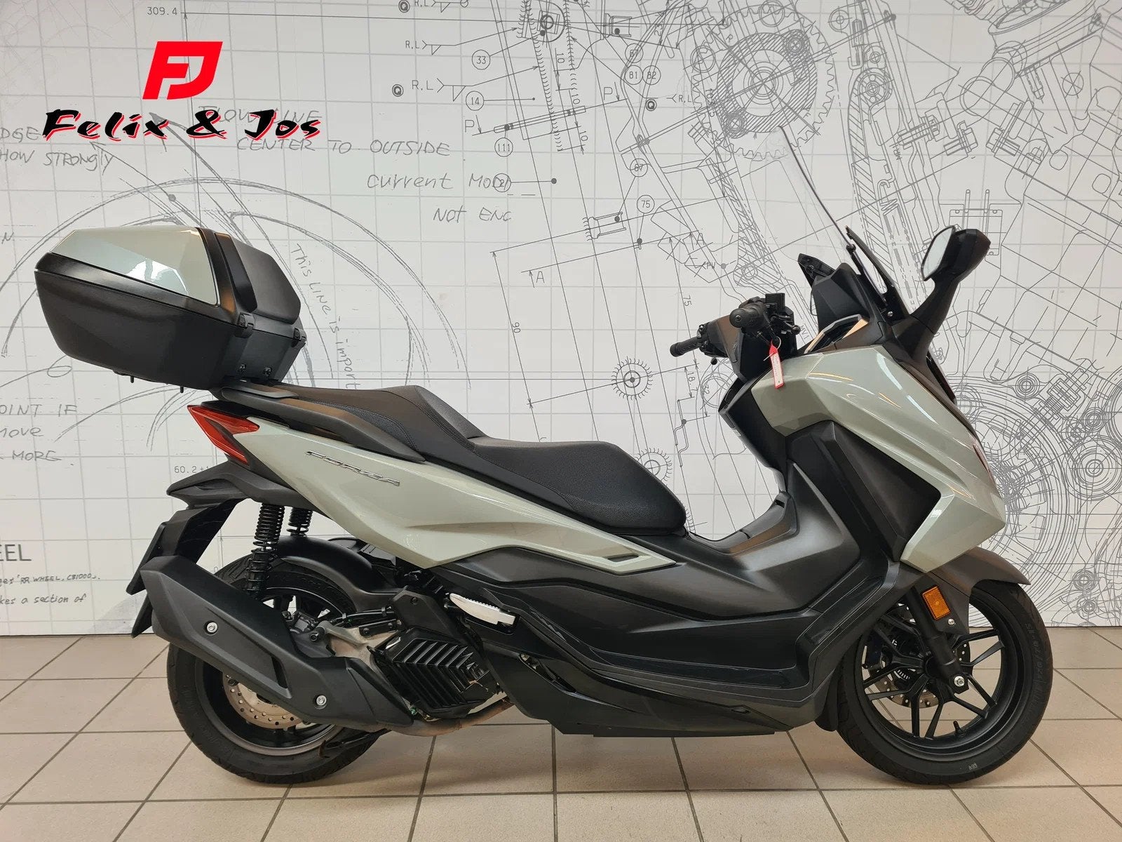 Honda NSS 125 Forza (bj 2025), Scooter, 125 cc, 11 kW of minder, Automaat