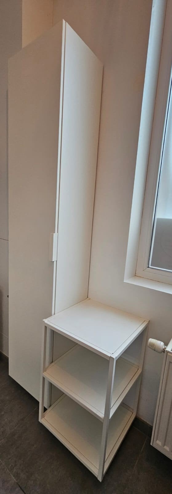 Wit badkamer meubel met rekje, Huis en Inrichting, Ophalen