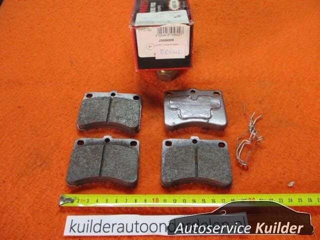 Remblokken voorzijde Daihatsu Cuore II Hijet Piaggio Porter, Neuf, -, Daihatsu, -