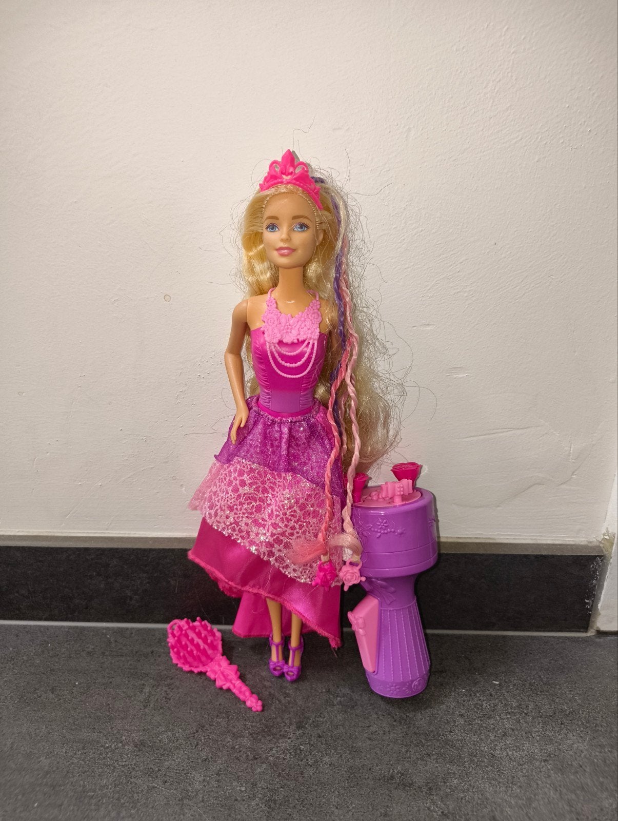Barbie twist and style princesse, Enlèvement, Utilisé, Barbie