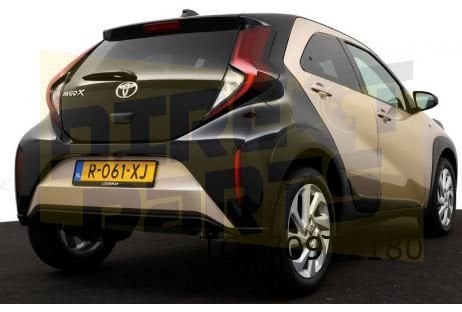 Toyota Aygo X 12/25- (B70) inzet achterbumper (te spuiten) O, Neuf, Arrière, -, Toyota
