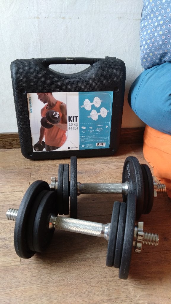 Set d'haltères 20 kg, Sports & Fitness, Enlèvement, Comme neuf, Pectoraux, Set d’haltères
