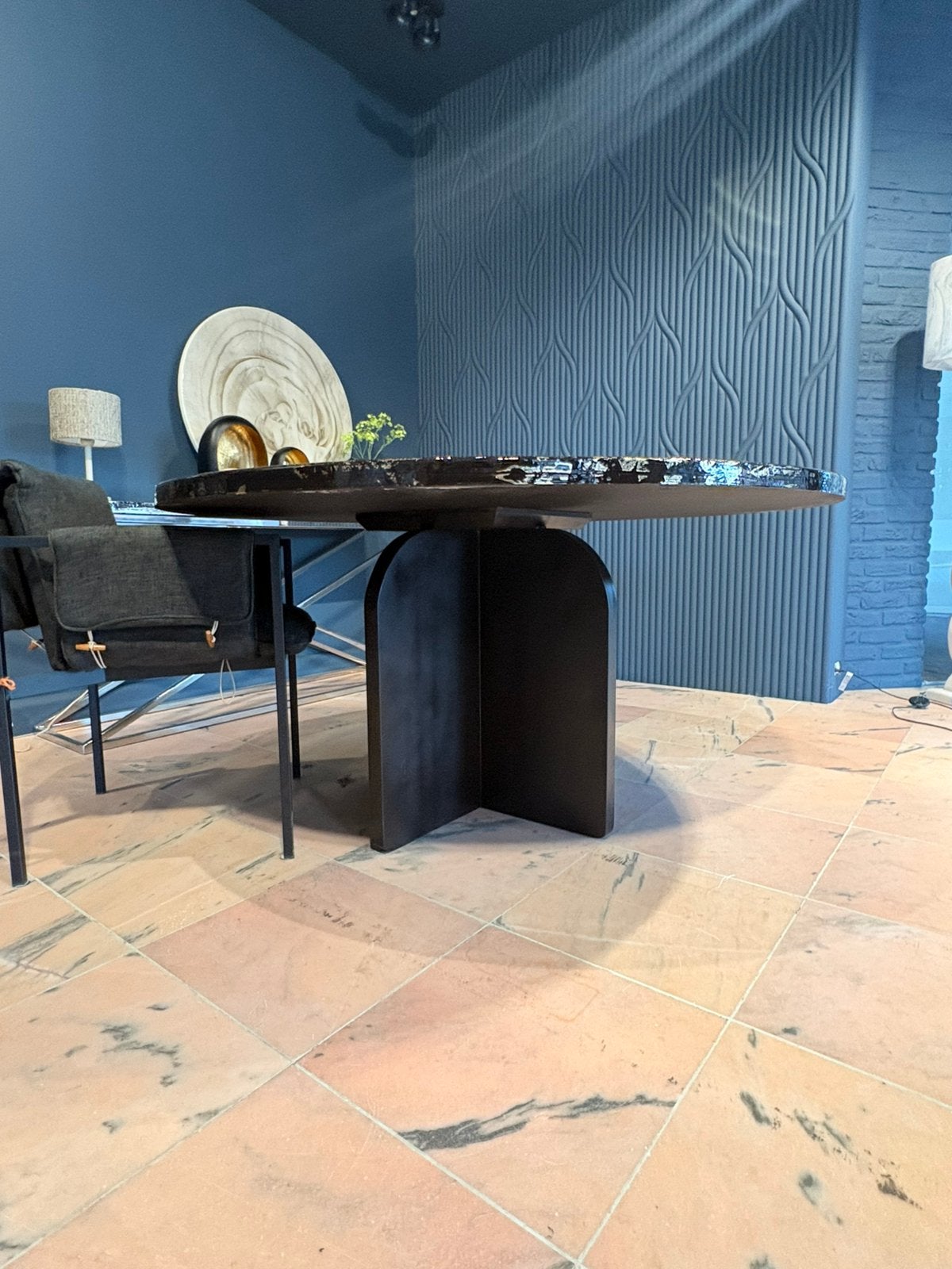 RONDE EETTAFEL — Zwart epoxy goudblad, 150cm, Ophalen, Overige materialen, Leonardo, 150 tot 200 cm