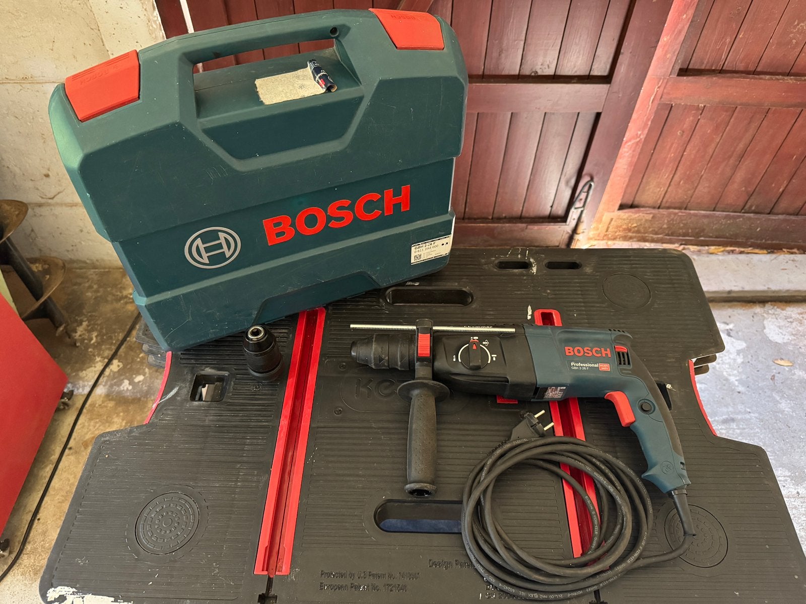 Bosch Professional Boorhamer 2,7J (met doos), Doe-het-zelf en Bouw, Gereedschap | Boormachines, Ophalen of Verzenden, Zo goed als nieuw