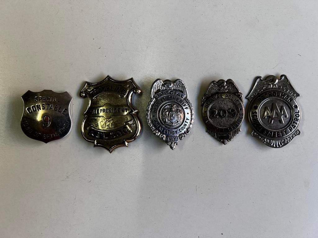 USA police / sherrif badges, Verzamelen, Ophalen