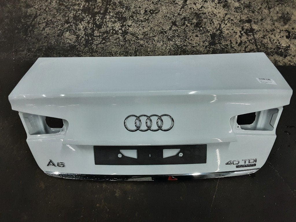 HAYON ARRIÈRE / MALLE Audi A6 Avant (C7) (01-2011/09-2018), Mevr. I. Hauben, Haillon arrière, Audi, Utilisé