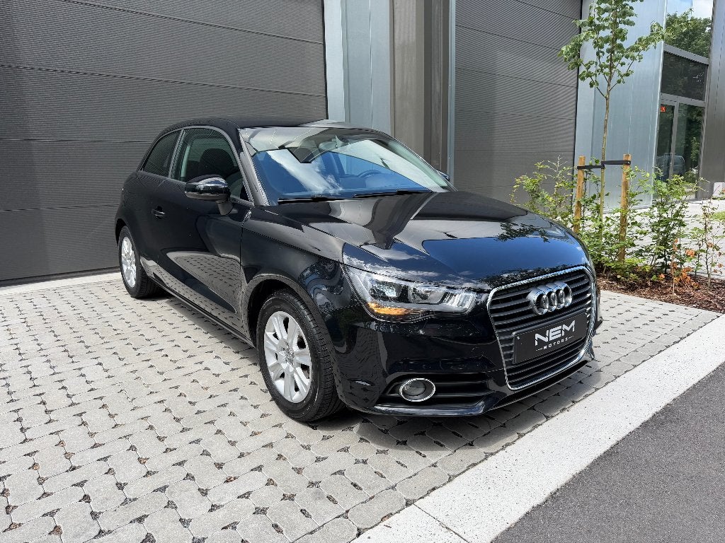 Audi A1 1.2 TFSI Ambition,GARANTIE,AIRCO,CRUISE,PDC,BT, Autos, 1197 cm³, A1, 63 kW, Entreprise