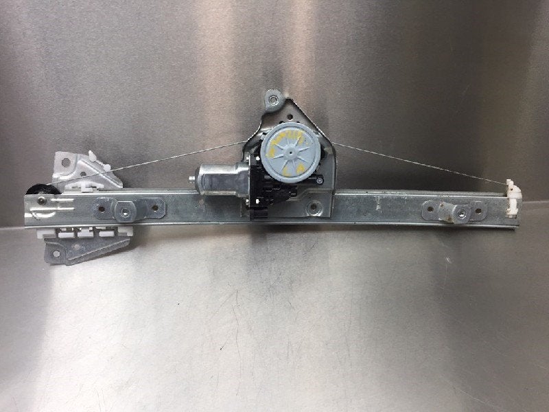 RAAMMECHANIEK LINKS ACHTER Suzuki Grand Vitara II (JT), Gebruikt, Suzuki