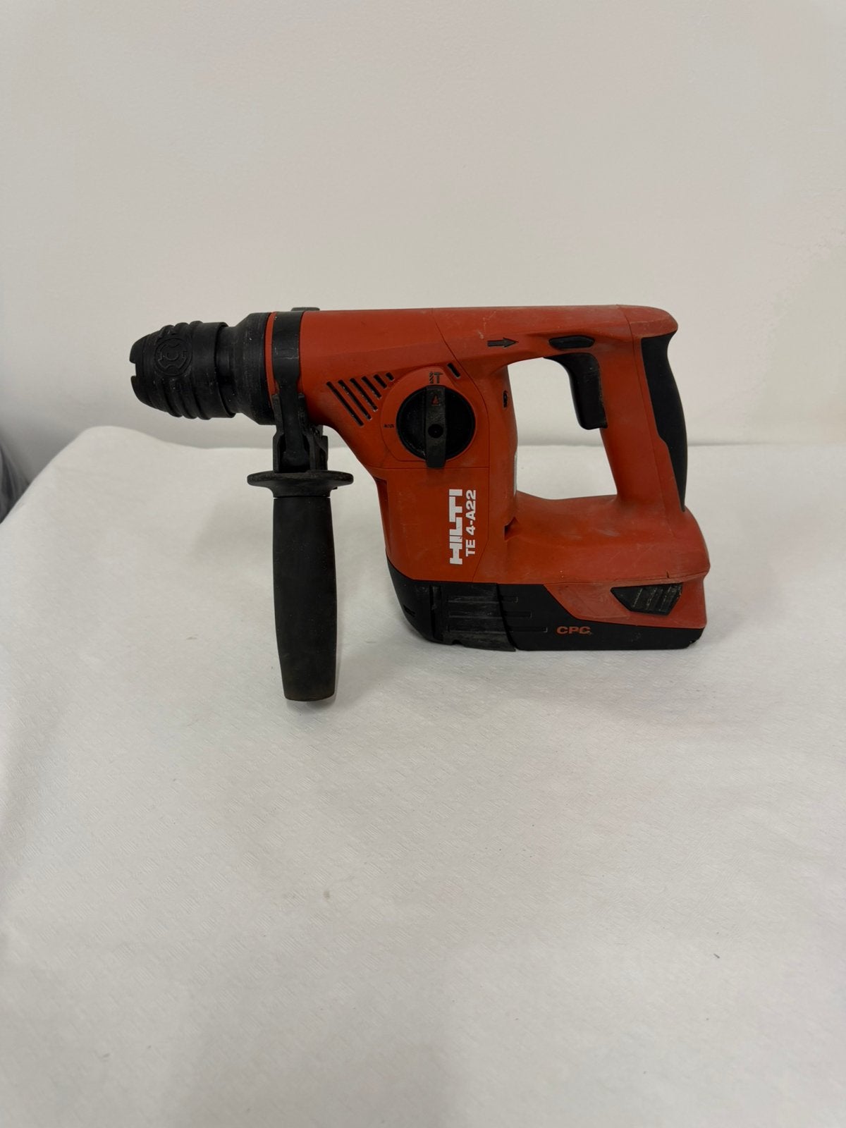 HILTI accu boormachines, Doe-het-zelf en Bouw, Ophalen, Zo goed als nieuw