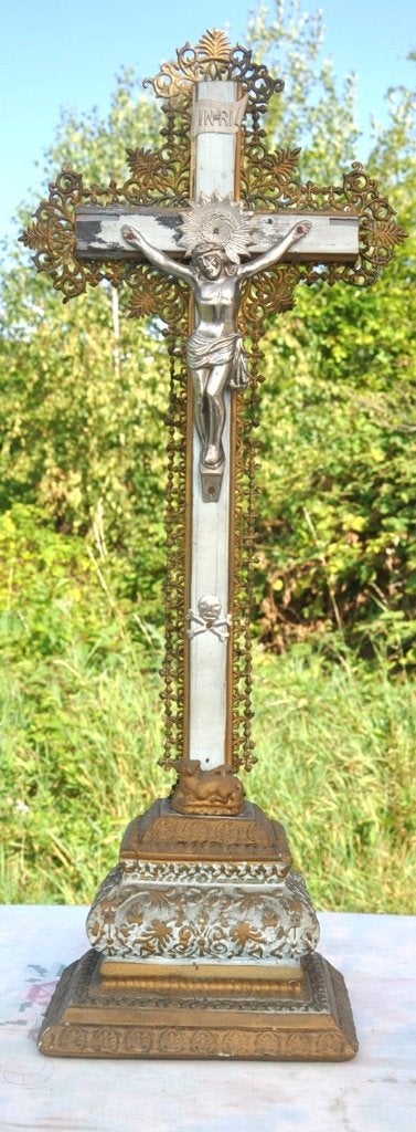 crucifix napolèon III avec dentelle metal, Antiquités & Art, Enlèvement ou Envoi