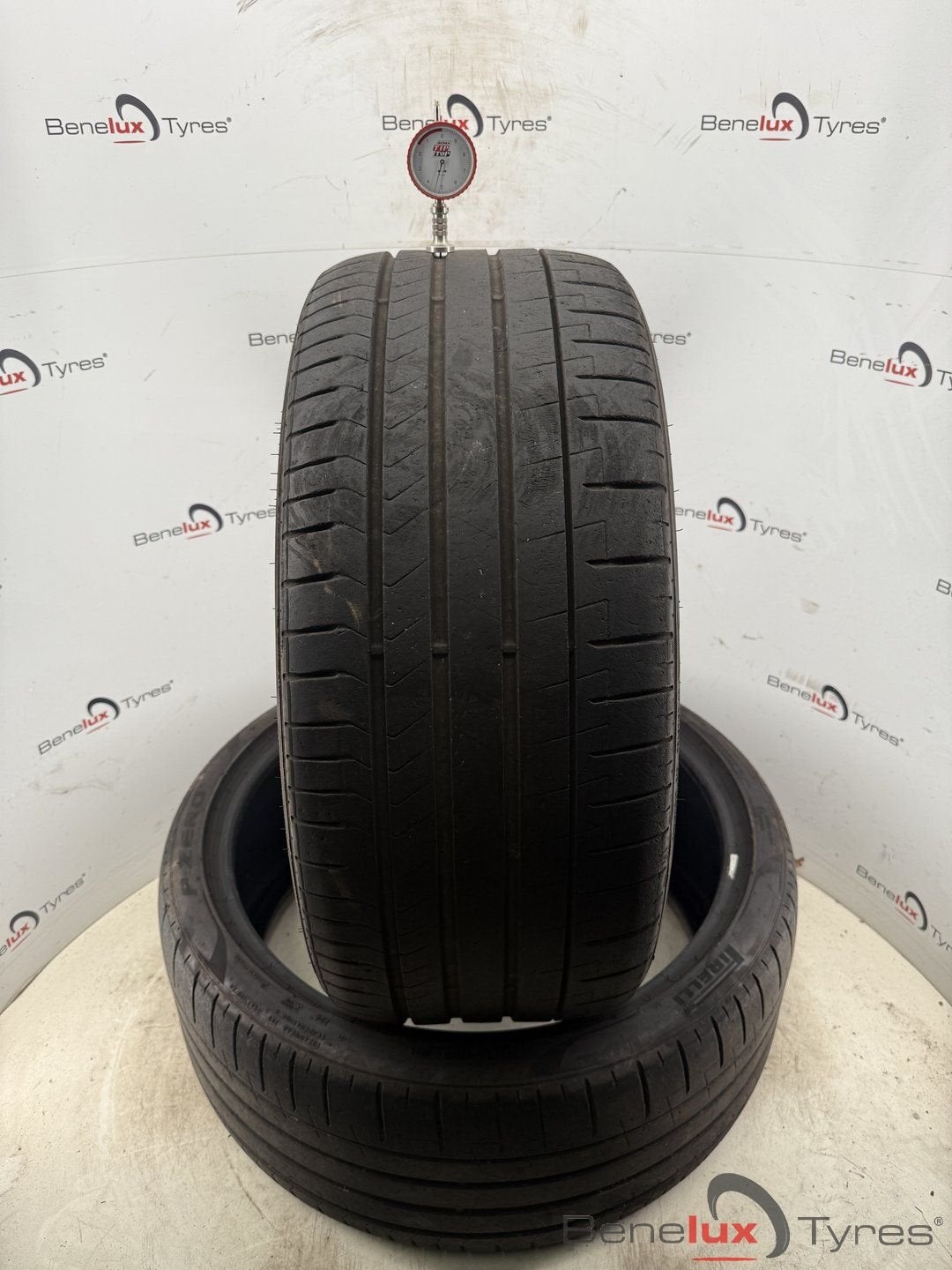 275/35R23 108Y Pirelli Pzero 275/35 R23 275/35/23 2753523, Autos : Pièces & Accessoires, Pneus & Jantes, Véhicule de tourisme