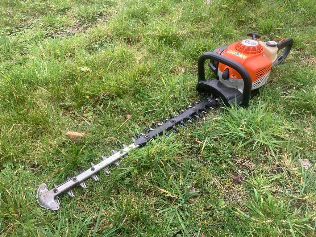 Stihl heggenschaar haagschaar te huur, Ophalen, Gebruikt, Benzine