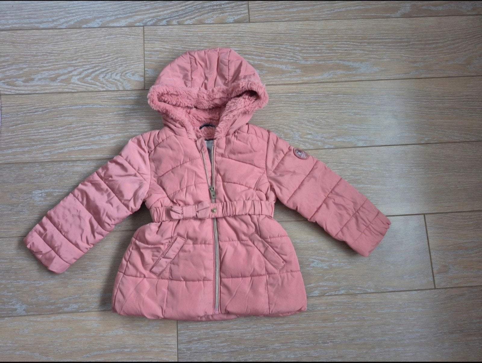 winterjas c&a 92, Enfants & Bébés, Vêtements enfant | Taille 92, C&A, Enlèvement ou Envoi, Comme neuf, Fille