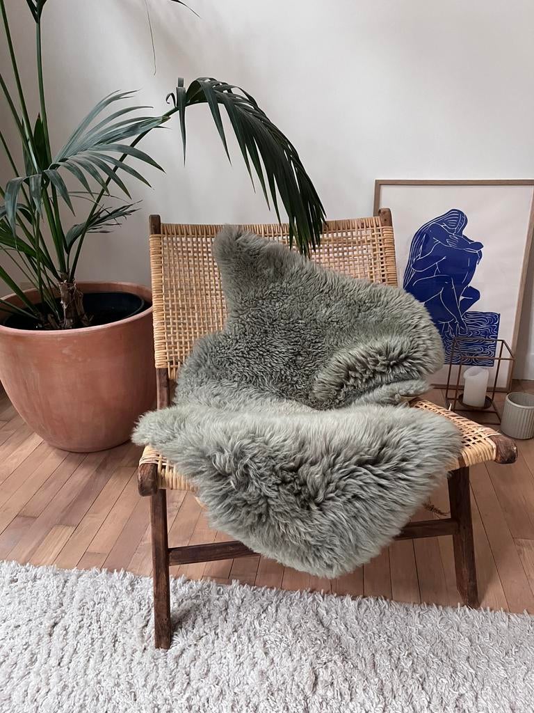 Schapenvacht tapijt grijs bruin, Huis en Inrichting, Ophalen, Zo goed als nieuw, Bruin