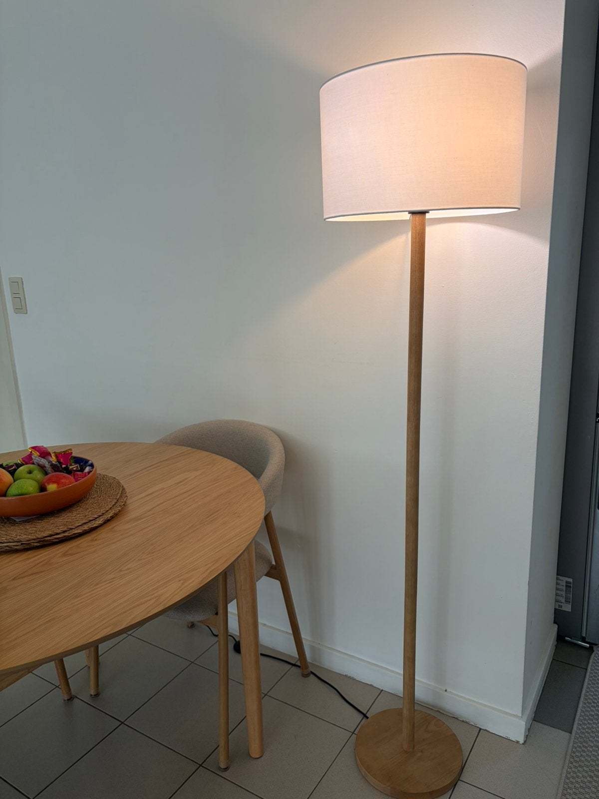 Vloerlamp Luminize, Huis en Inrichting, Lampen | Vloerlampen, Nieuw, Textiel, 150 tot 200 cm, Scandinavsich
