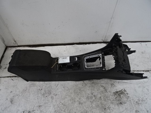 CONSOLE CENTRALE Volkswagen Golf VII (AUA) (01-2012/03-2021), Autos : Pièces & Accessoires, Utilisé, Volkswagen