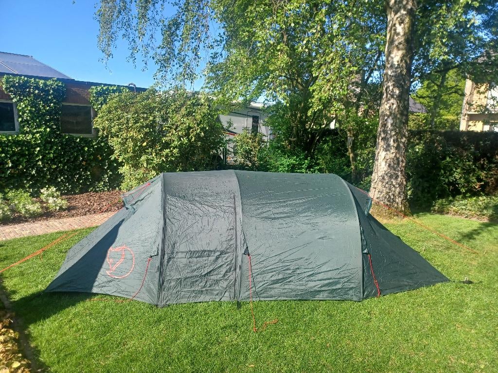 FJALL RAVEN - trekkerstentje AKKA - 3 p., Caravans en Kamperen, Ophalen of Verzenden, Gebruikt, Tot en met 3