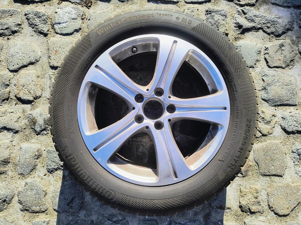 Velgen (en winterbanden) Mercedes, Auto-onderdelen, Banden en Velgen, Ophalen, Gebruikt, Banden en Velgen, 17 inch