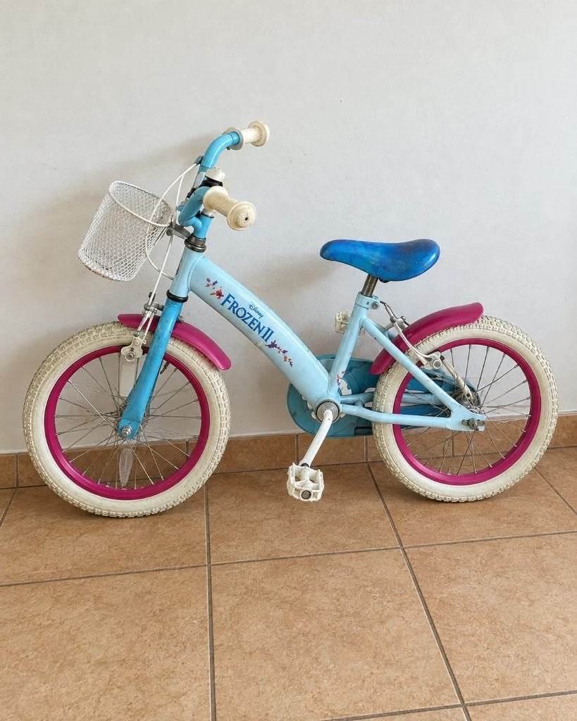Disney Frozen II kinderfiets 16 inch met mandje, Ophalen, Gebruikt, 16 tot 20 inch