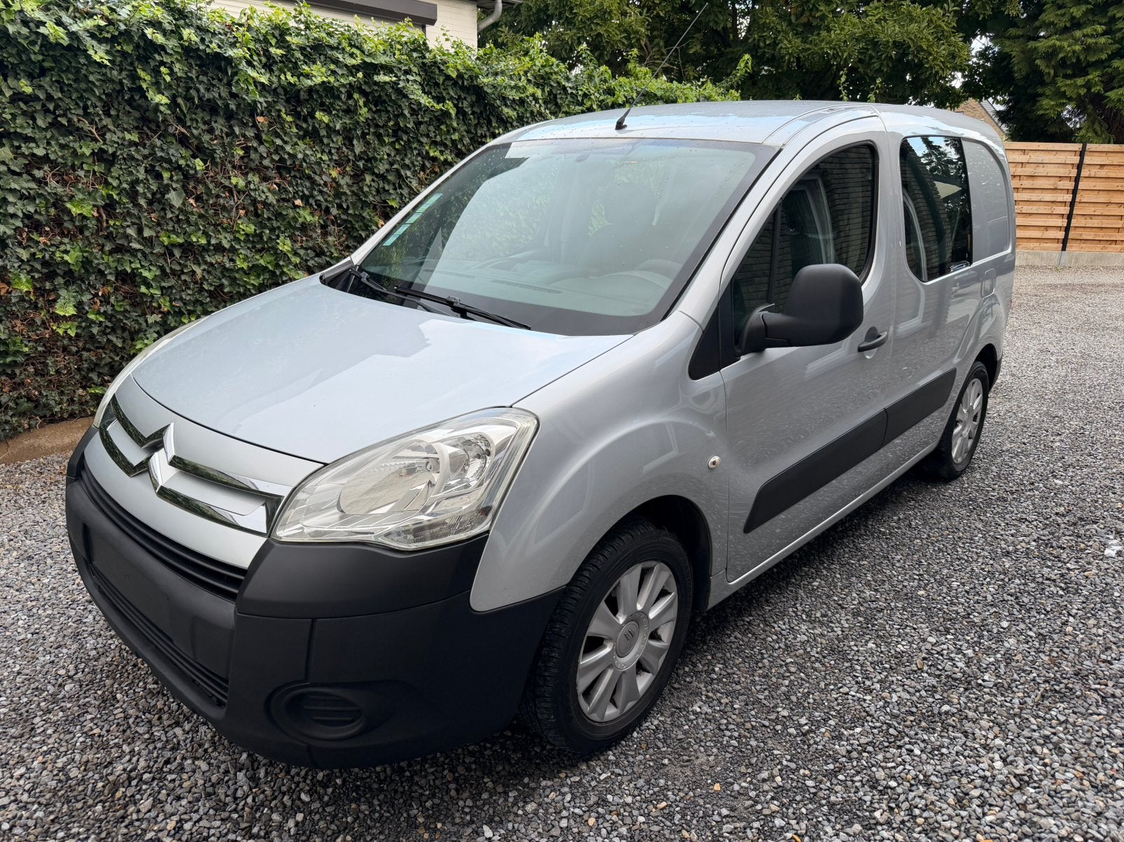 Citroen berlingo 1.6hdi 177.000dkm trekhaak perfecte staat, Auto's, Citroën, Bedrijf, Diesel, Te koop