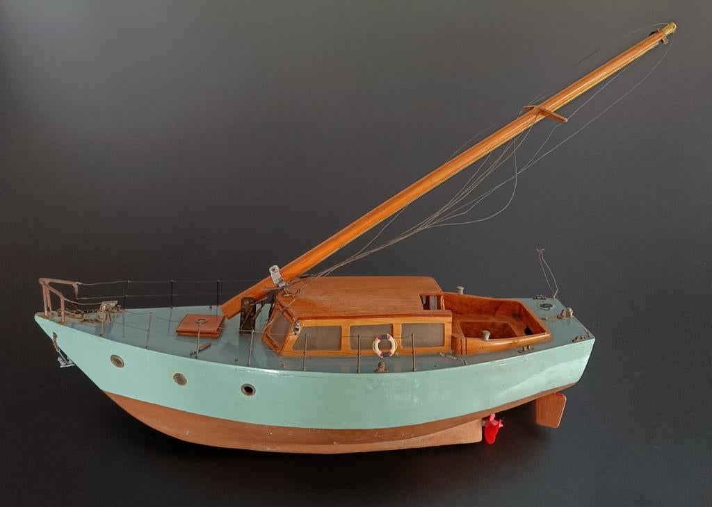 Vintage houten modelboot "Passaat" handgemaakt., Ophalen of Verzenden, Gebruikt, Overige merken