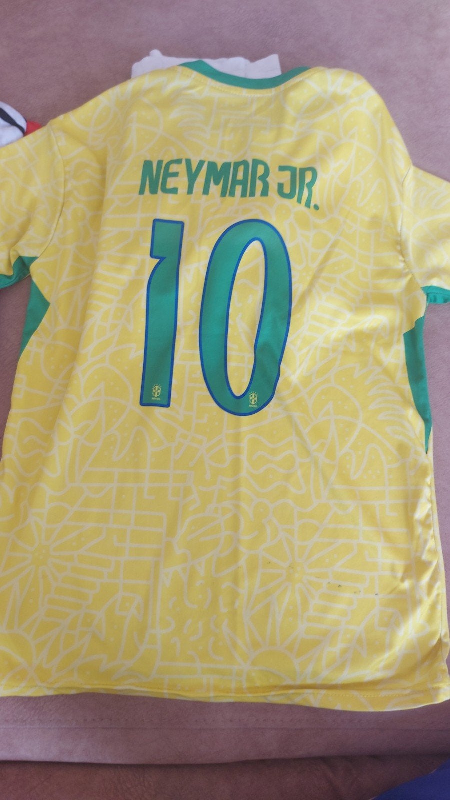 Neymar jr voetbal tenue, Sport en Fitness, Voetbal, Maat S, Ophalen of Verzenden, Zo goed als nieuw, Shirt