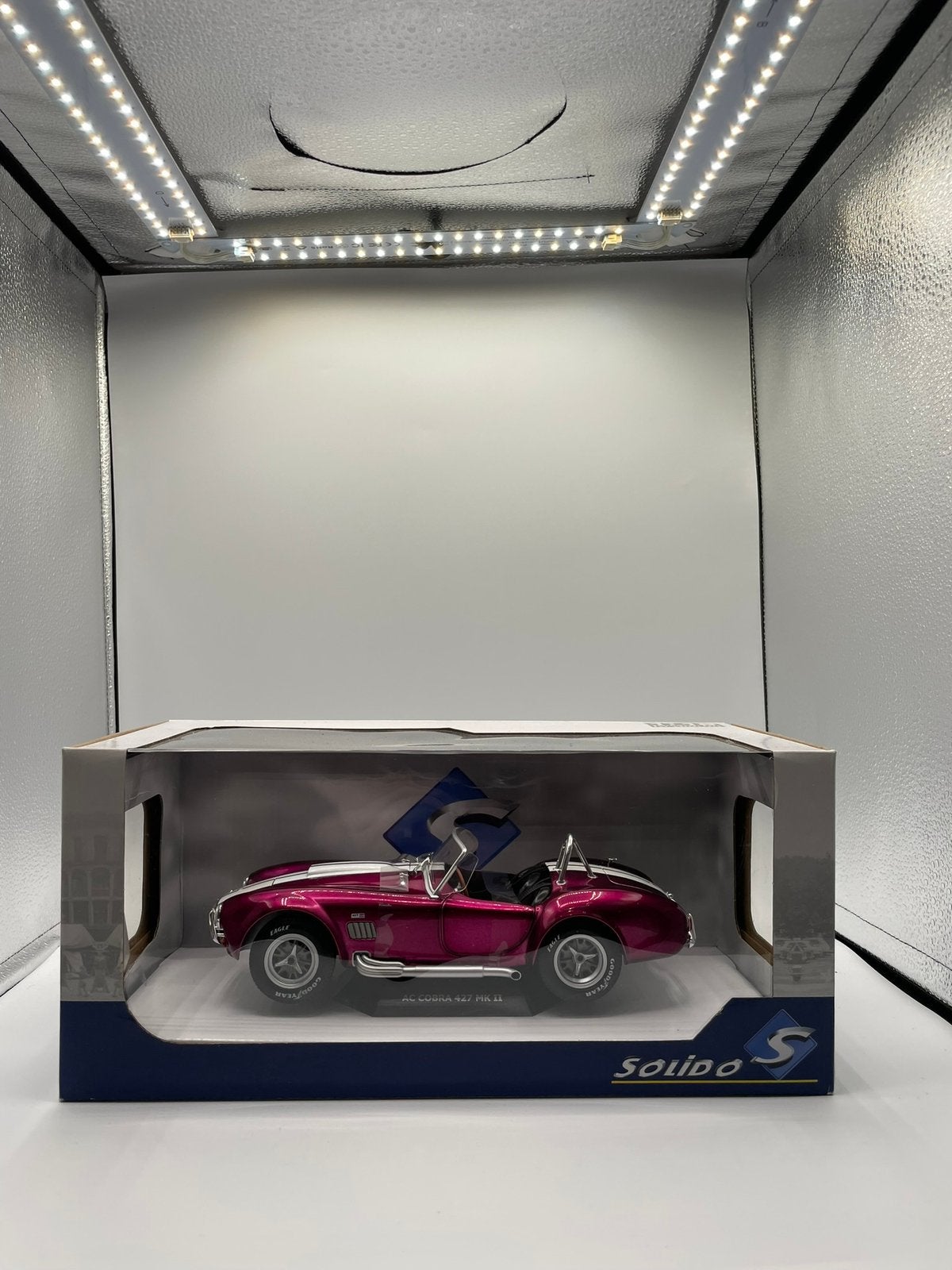 AC Cobra Solido 1/18, Ophalen, Zo goed als nieuw, Solido