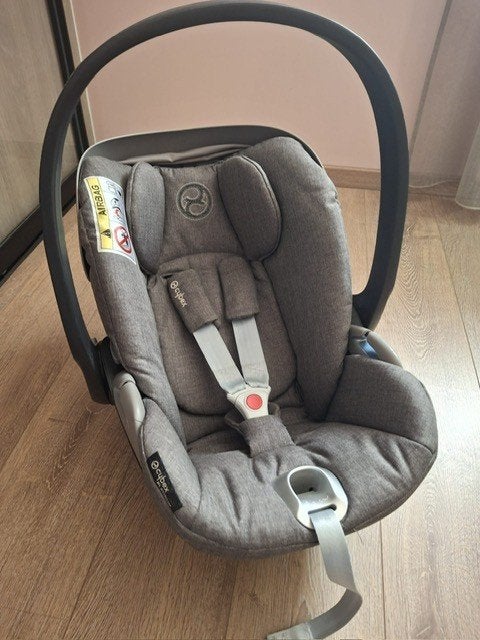 Cybex maxi cosi + Isofix / Cybex kleuter autostoel + Isofix, Kinderen en Baby's, Ophalen, Zo goed als nieuw, Verstelbare rugleuning