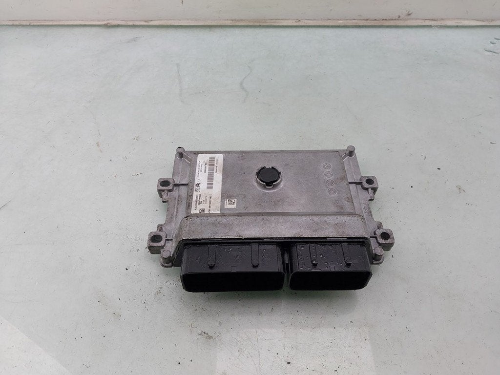 CALCULATEUR MOTEUR ECU Citroën C3 (SX / SW), Autos : Pièces & Accessoires, Citroën, Kontakt-citroen@citroen.com, Utilisé, Citroën Deutschland GmbH