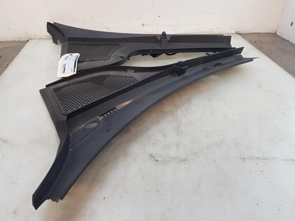 BAIE DE PARE BRISE Skoda Octavia Combi (NXAC) (01-2019/-), Utilisé, Skoda