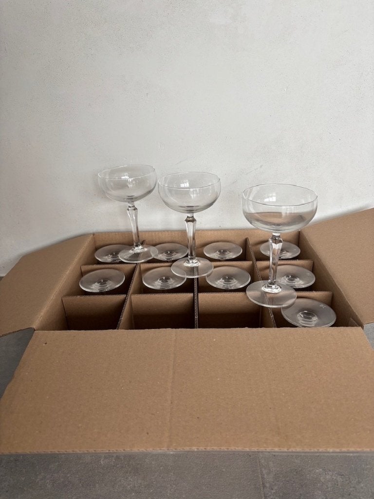 Lot de 12 verres Martini / coupes à cocktail, Ophalen, Nieuw, Overige typen