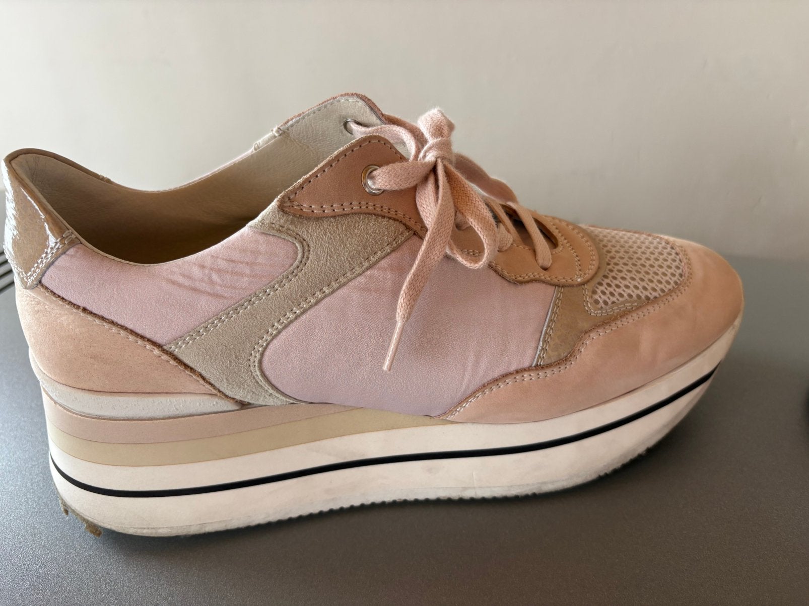 Hoge sneakers maat 41, Kleding | Dames, Verzenden, Sneakers, Roze, Gedragen